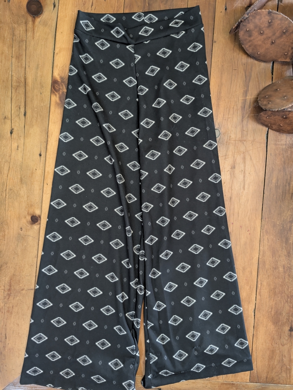 Lucky & Blessed Wide Leg Trousers Medium